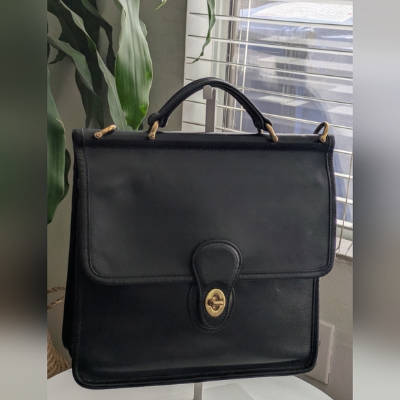 Coach Willis Black Leather Crossbody /Handbag. - Picture 4 of 14